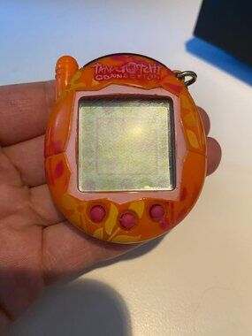 Authentic Tamagotchi Connection Orange Flower Bandai 2004 Version 3